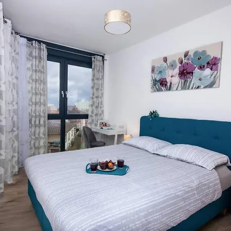 شقة Modern With Balcony & Private Parking 5 Min From Amphitheater *